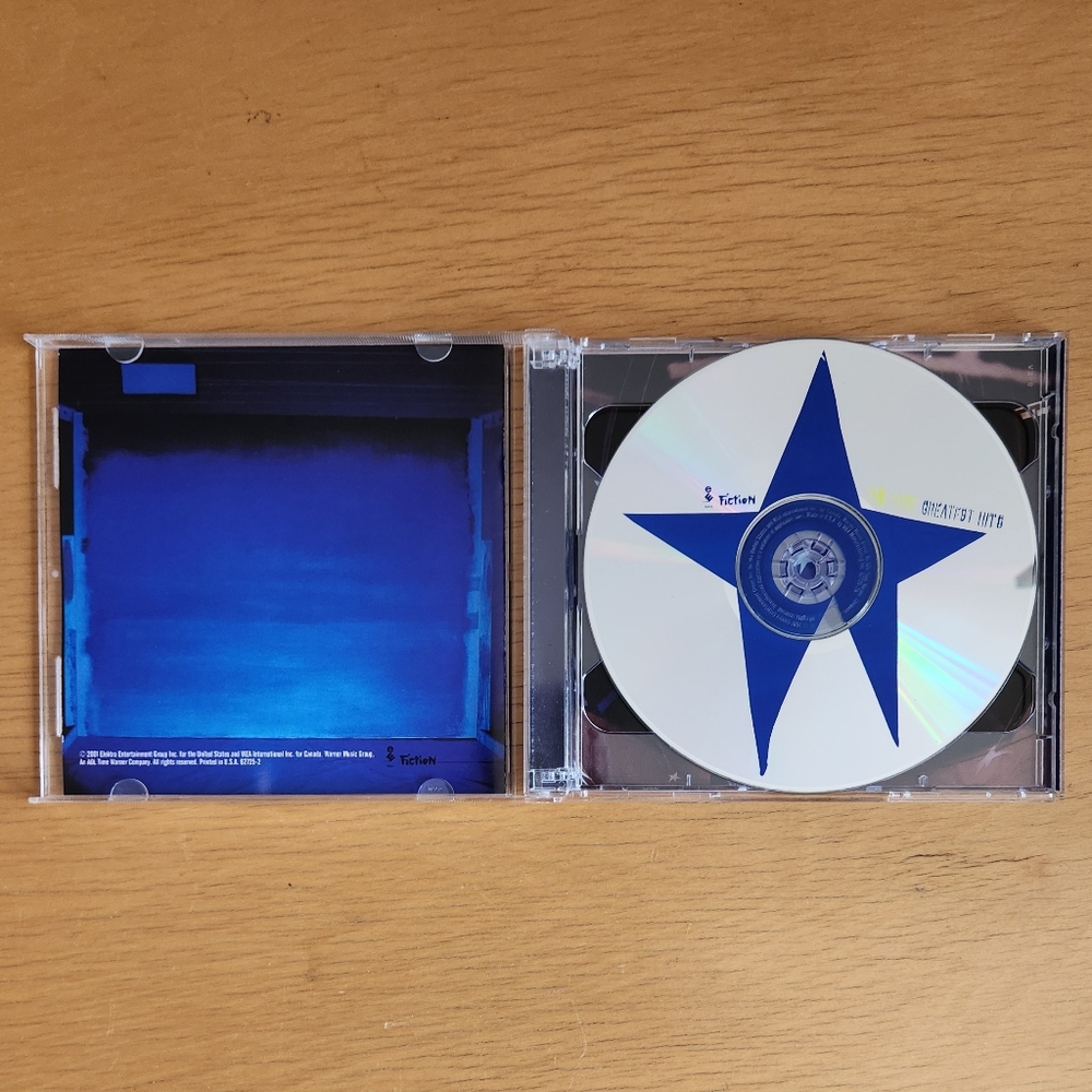 The Cure "Limited Edition Hits Double CD!", "Cut Here" - CDs (Lot of 2) - Picture 7 of 9